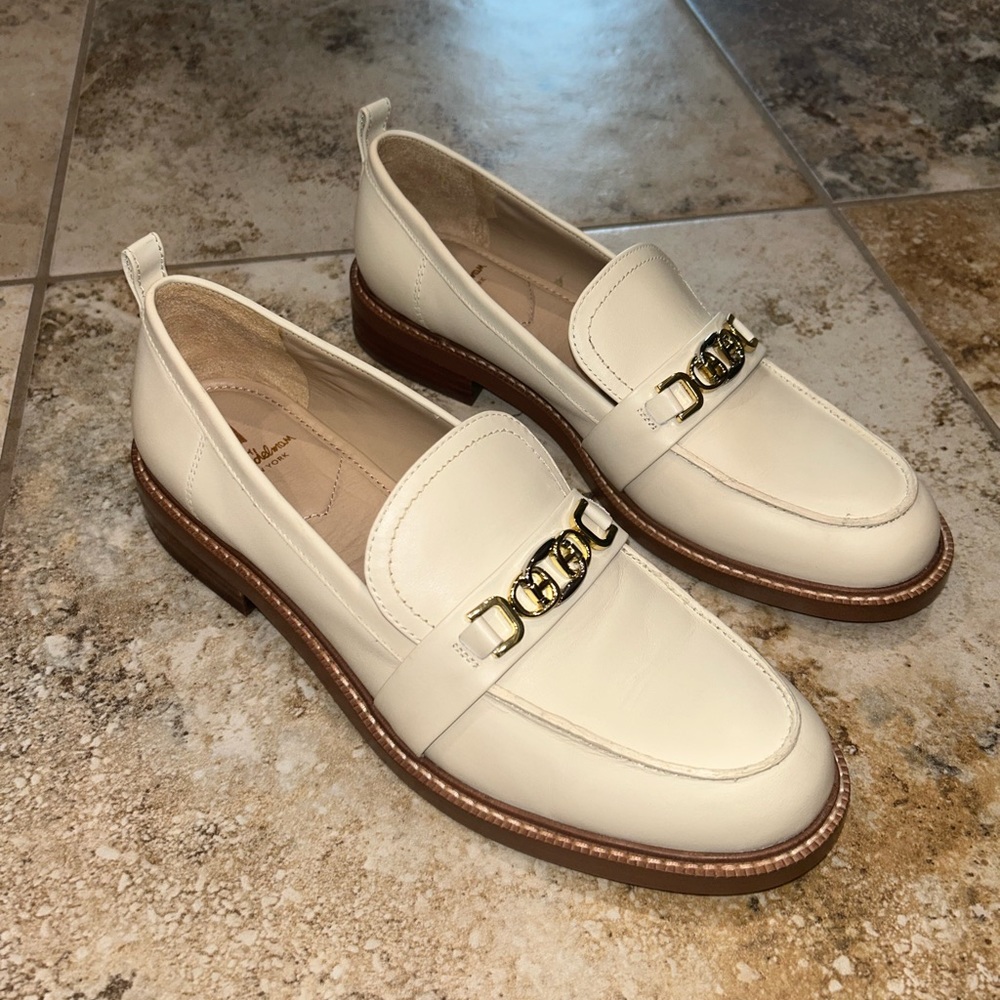 NWOT Sam Edelman white loafers
